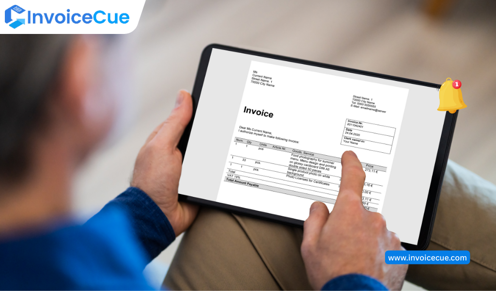 Invoice maker app with mobile alerts